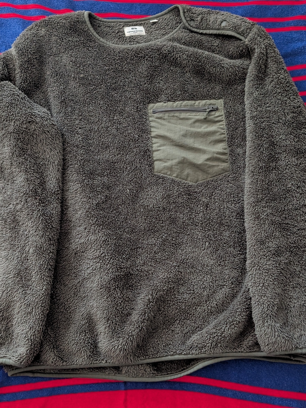Uniqlo X Engineered Garments Men's Plush Crewneck Pocket Sweater - Charcoal